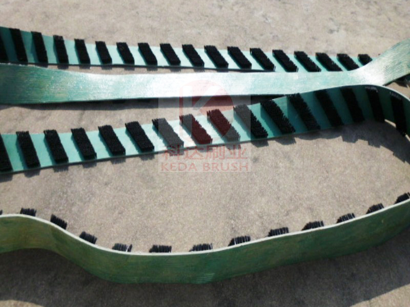 http://m.lo51v.cn/uploads/allimg/210511/1-2105111010000-L.jpg